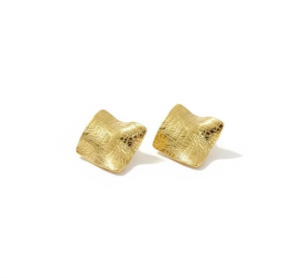 Gold_Hammered_Square_Studs_Earrings_For_Women